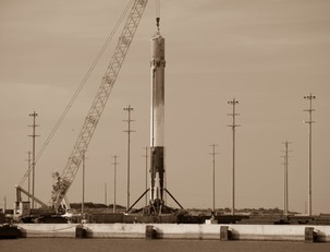 falcon 9 in our backyard !